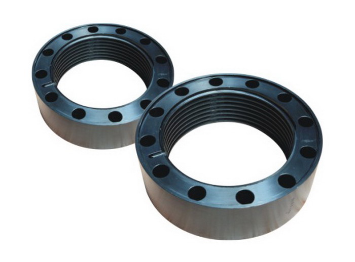 Cylinder head flange